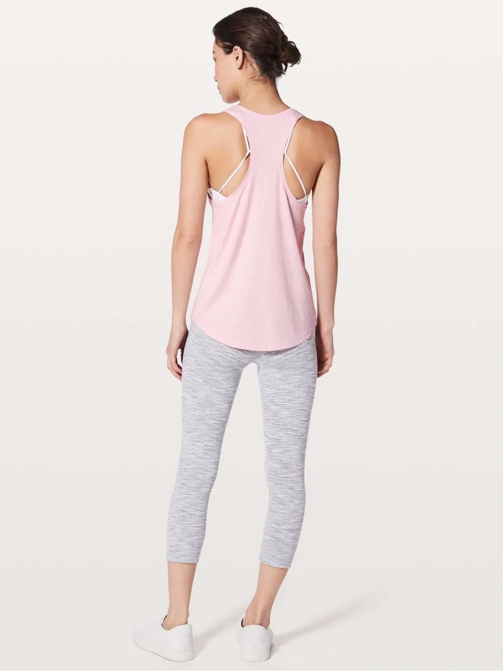 261. Lululemon Love Tank II Petals Pink 8 flaw